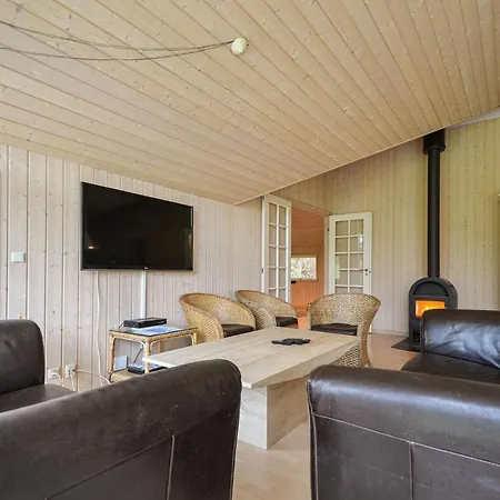 Holiday Capellavej Knebel Iv *